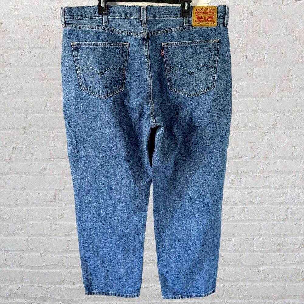 Levis 550 Relaxed Fit Jeans Mens 42x30 Blue Medium Wash Tapered Leg Denim
